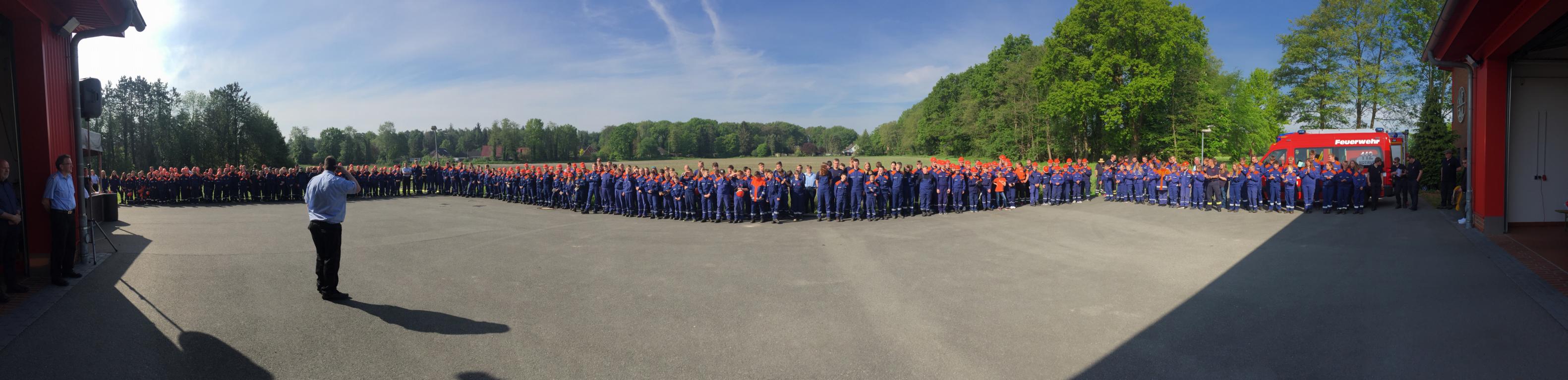 Jugendfeuerwehr Ocholt qualifiziert sich für Bezirksentscheid in Brake